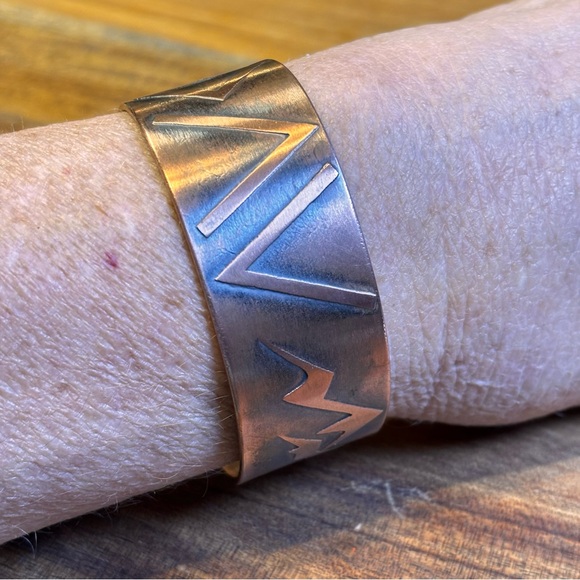 Solid Copper Cuff with Geometric Pattern - Picture 5 of 8